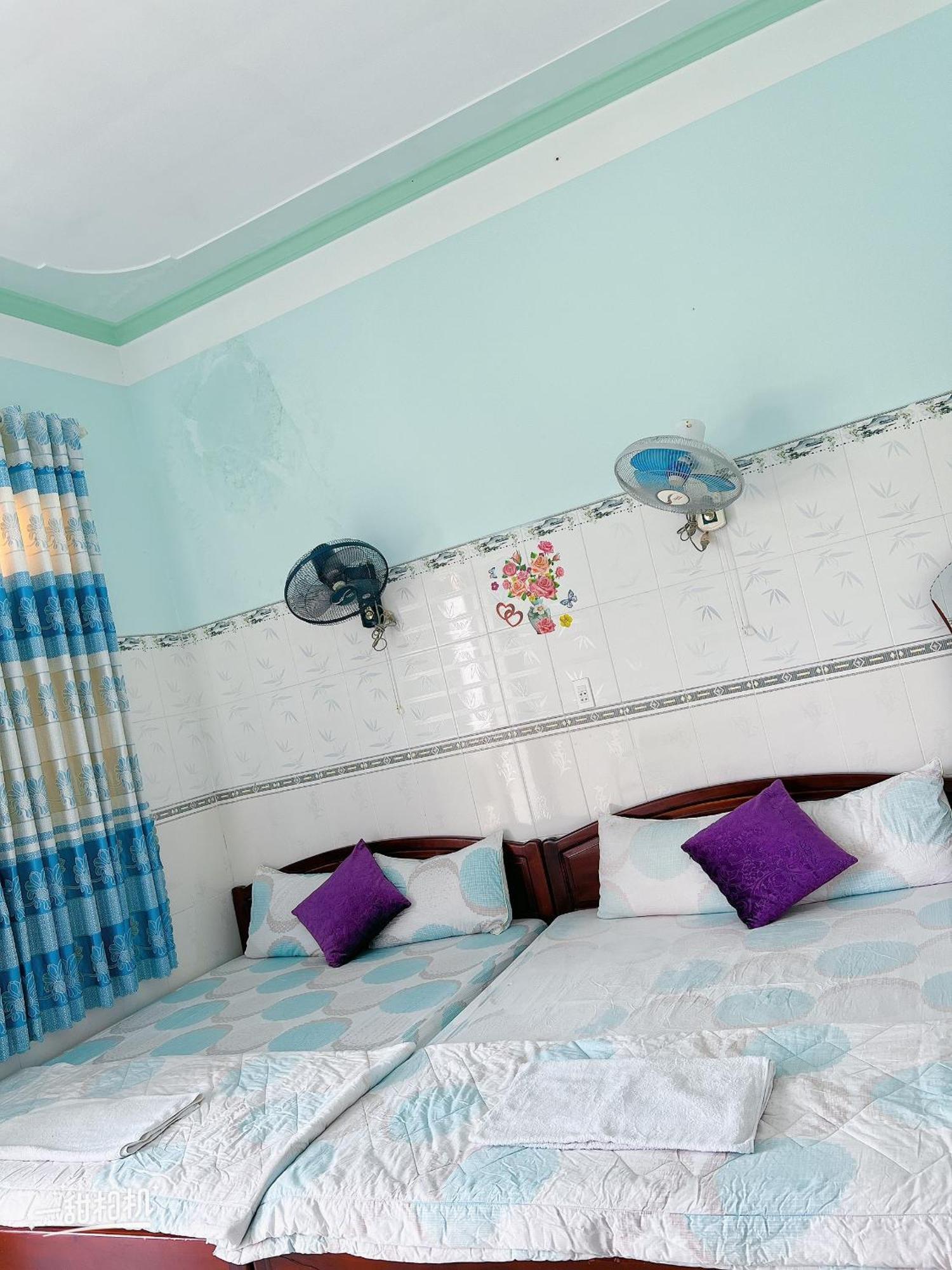 Nha Nghi 72 Hotel ลองไห่ ภายนอก รูปภาพ