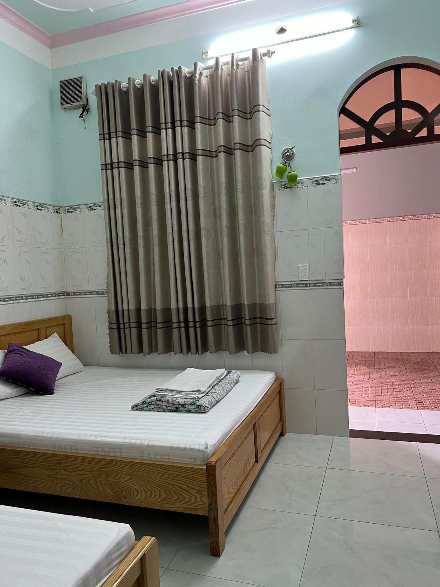 Nha Nghi 72 Hotel ลองไห่ ภายนอก รูปภาพ